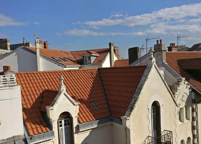 Le Rooftop Des Halles